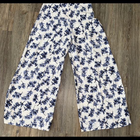 Anthropology Blue and White Floral Jumpsuit - Picture 7 of 7